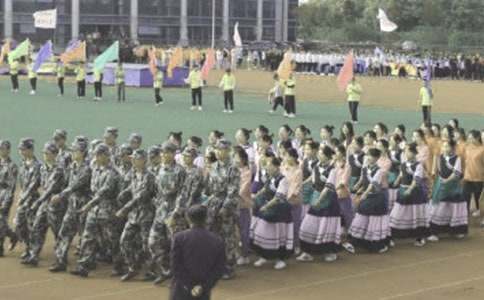 ������܇�𲽲�������