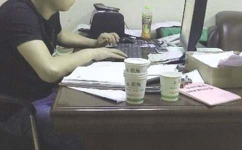 �}(c��ng)�܆T�����b��9ƪ