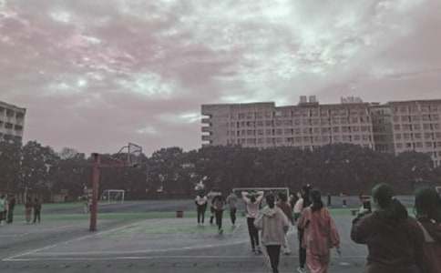 �و�(ch��ng)�ϵ�Ц���ľ��x��15ƪ��