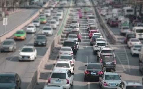 �C(j��)��(d��ng)܇�v���U(xi��n)ُ�IՈ(q��ng)ʾ���R��9ƪ��