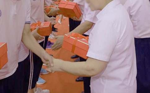 ���˶Y���L�vԒ�ϼ���13ƪ��