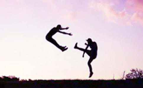 ���T�����̎�Pͨ��