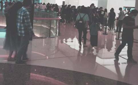 ��һ���M(j��n)�ӰԺ���Ӱ����