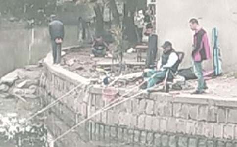 ��~�����ġ��]��