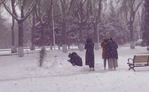 ����ů�(y��ng)���ġ���(y��u)�x��