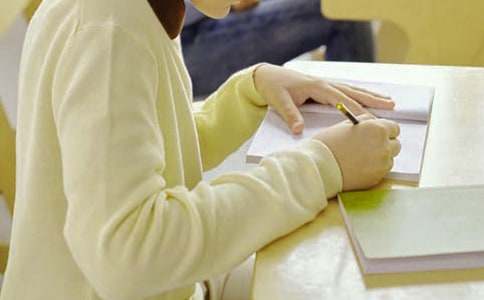 ˮ֪�����x��У����x10ƪ��