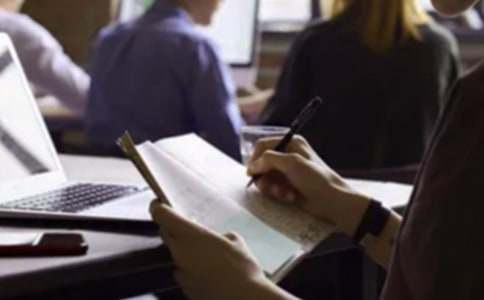 ����(j��ng)�I(y��ng)δ��(l��i)���x��У����x7ƪ��