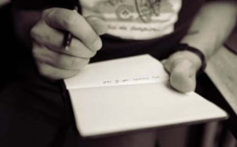 ���϶��¡��x��з��ģ�ͨ��19ƪ��