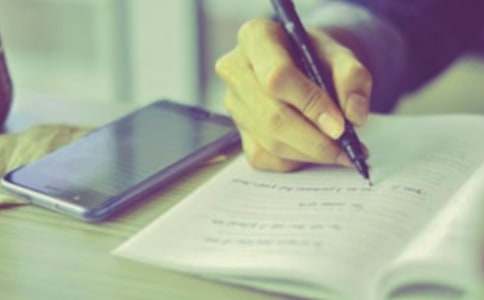 ��ɽ����߅�x��У����x3ƪ��