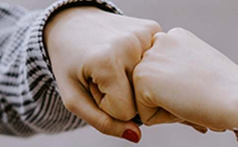 ���L��(du��)���ӹĄ�(l��)�c�����ļ��Z