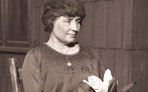 �x�����P�Ղ��и�