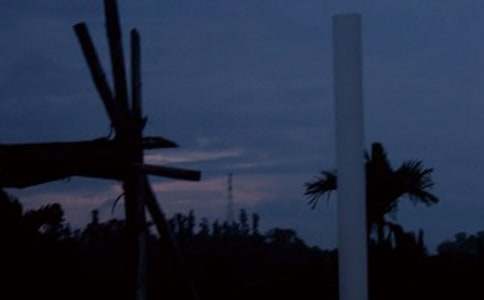 �ֲ��ĺ�ҹ 700��Ԓ�}����