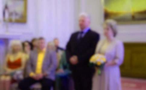 �ڸ�ĸ���c���ϵ����v�~