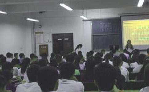 ���U��˾���킀�˸�Ƹ���v�巶��