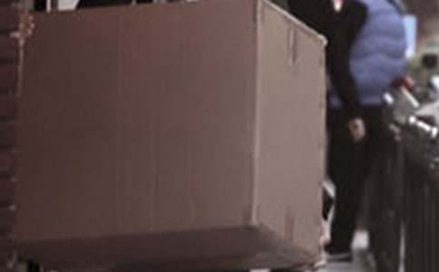 ��ͨ���f���}