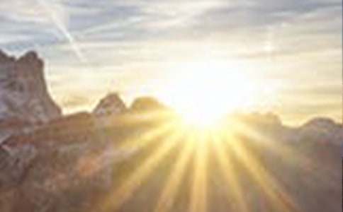 ���������ĸ������~