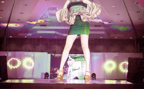 ��(d��ng)�zӰģ�،W(xu��)��(x��)���ĵ��w��(hu��)