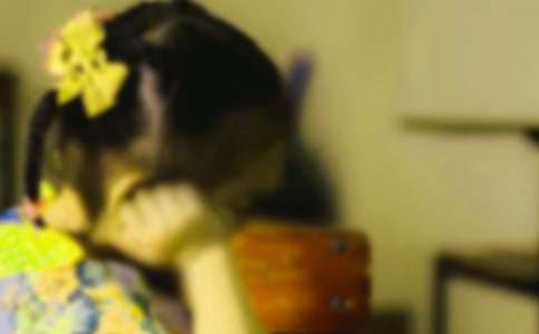 �ɑz��Ů������