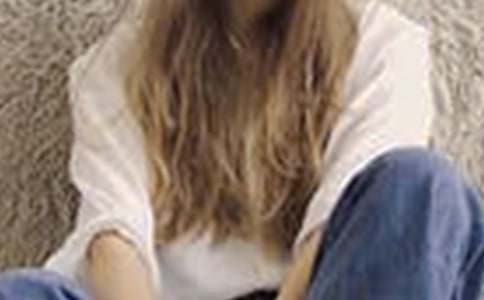 ���ҽ�B����Ů��