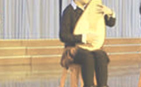 �������С����g