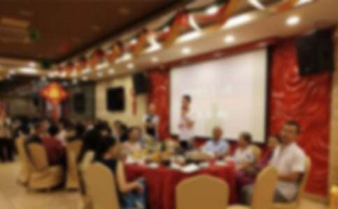 ��W���W�������˴��~