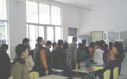 ʳ���Բ����u(p��ng)��(b��o)��