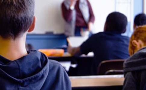 �o������ͬ���Ć����Z