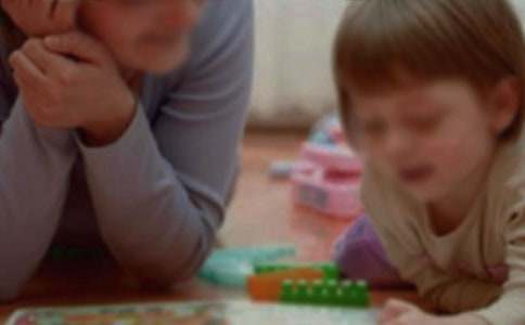 ͯԒ���£����w���С�r�B