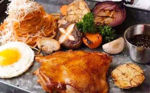 西餐黑椒牛排做法-飲食禮儀