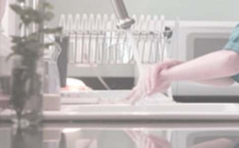 �����˳Կϵ»�������(d��ng)�ڲ�ϴ��