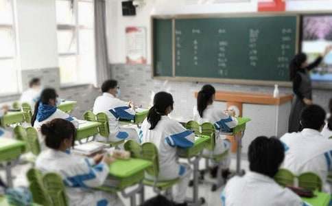 �zӰ���W�ڹ���Ӌ��ͨ��3ƪ