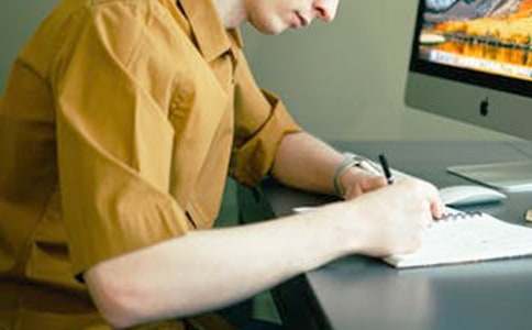 ף�W�L�W�㮅�I(y��)�İ���ͨ��300�䣩