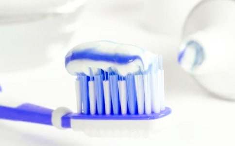 ���������V���~����Щ