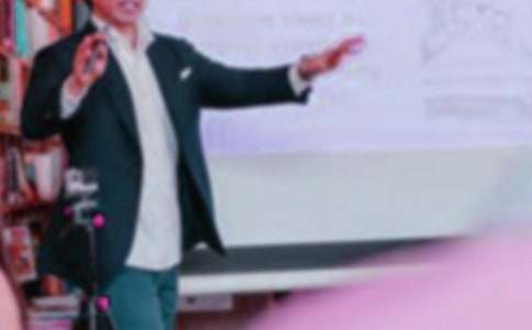 ���b��(ji��)���l(f��)���������v�巶�ģ����x3ƪ��