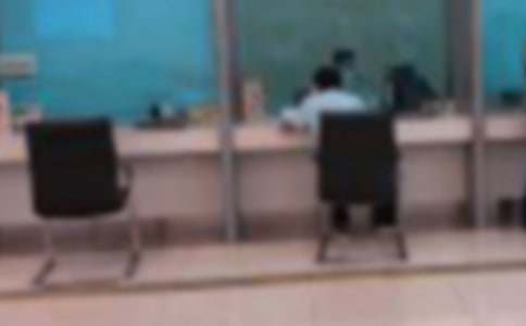 �����y����Ո����