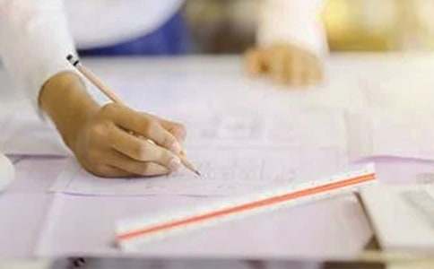 年級(jí)級(jí)長(zhǎng)個(gè)人總結(jié)