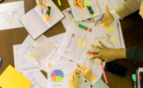 ������ɢ�ݾ����Y