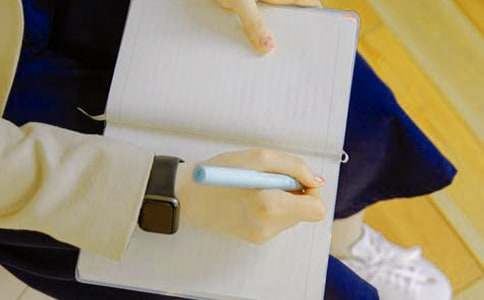 ���ҿ���ֵ��x��м���