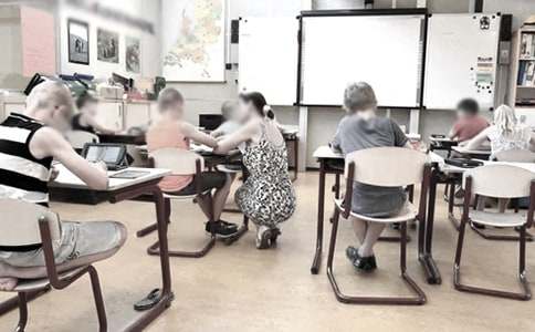 ������Ϣ���g(sh��)�̌W(xu��)�ĵ÷��ģ����x7ƪ��