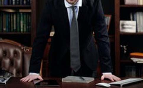 �Ɏ��������