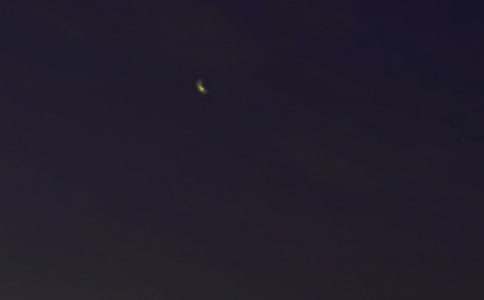 �����ĸ�Ц��Ĭ�f�f