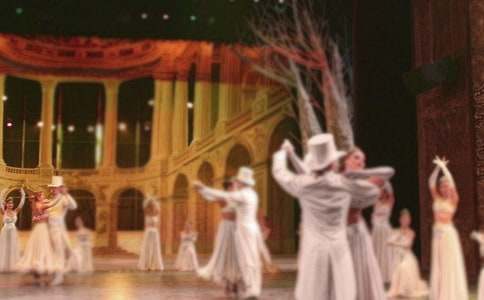 ���õ��赸�̰������\��