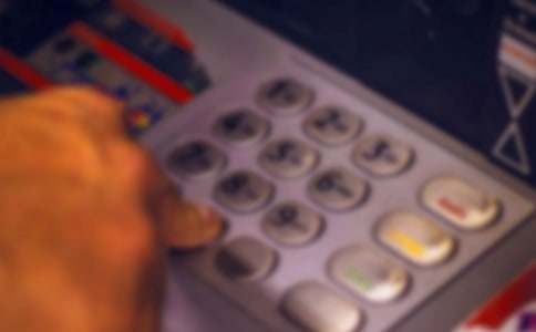 �P(gu��n)���y�ІT��������(b��o)��ģ��R����ƪ