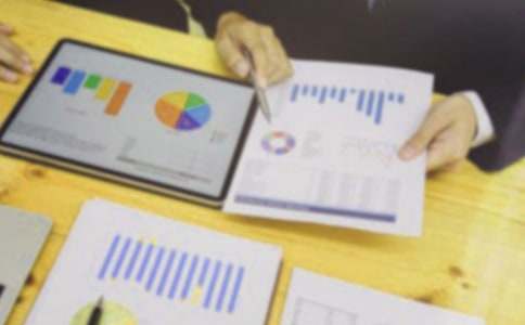 �u���̎����I���g���Y���ģ�ͨ��6ƪ��