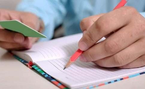 ���P(gu��n)�r(sh��)������300�ְ�ƪ